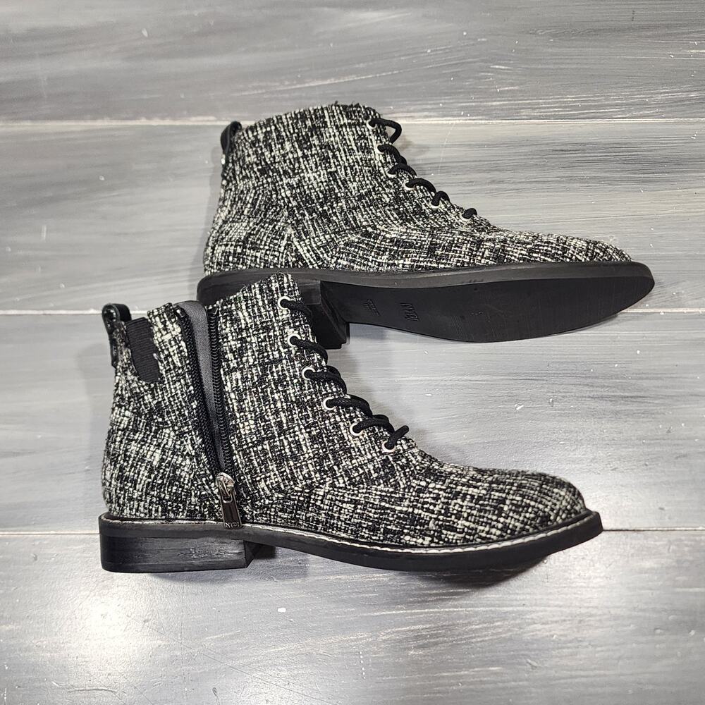 NYDJ Eileen Ankle Boots Black and White Tweed Lace Up Zip Closure‎ Size 8 - Picture 3 of 13